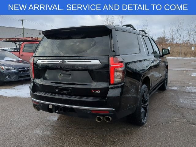 Used 2023 Chevrolet Suburban High Country image 8