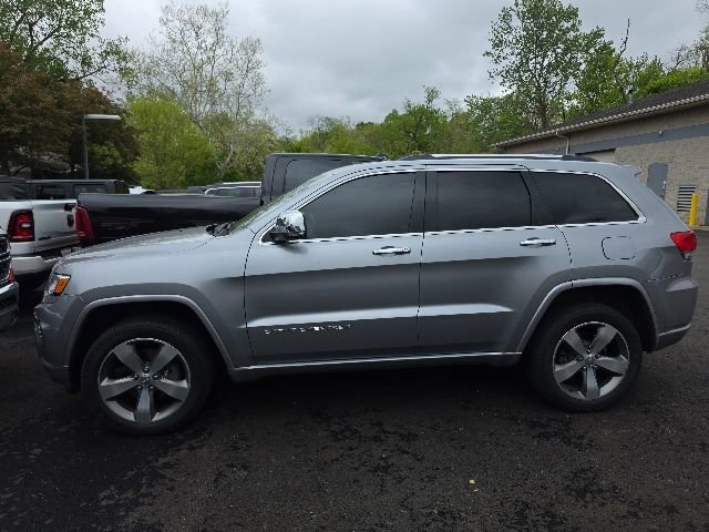 Used 2015 Jeep Grand Cherokee Overland AWD/4WD image 2