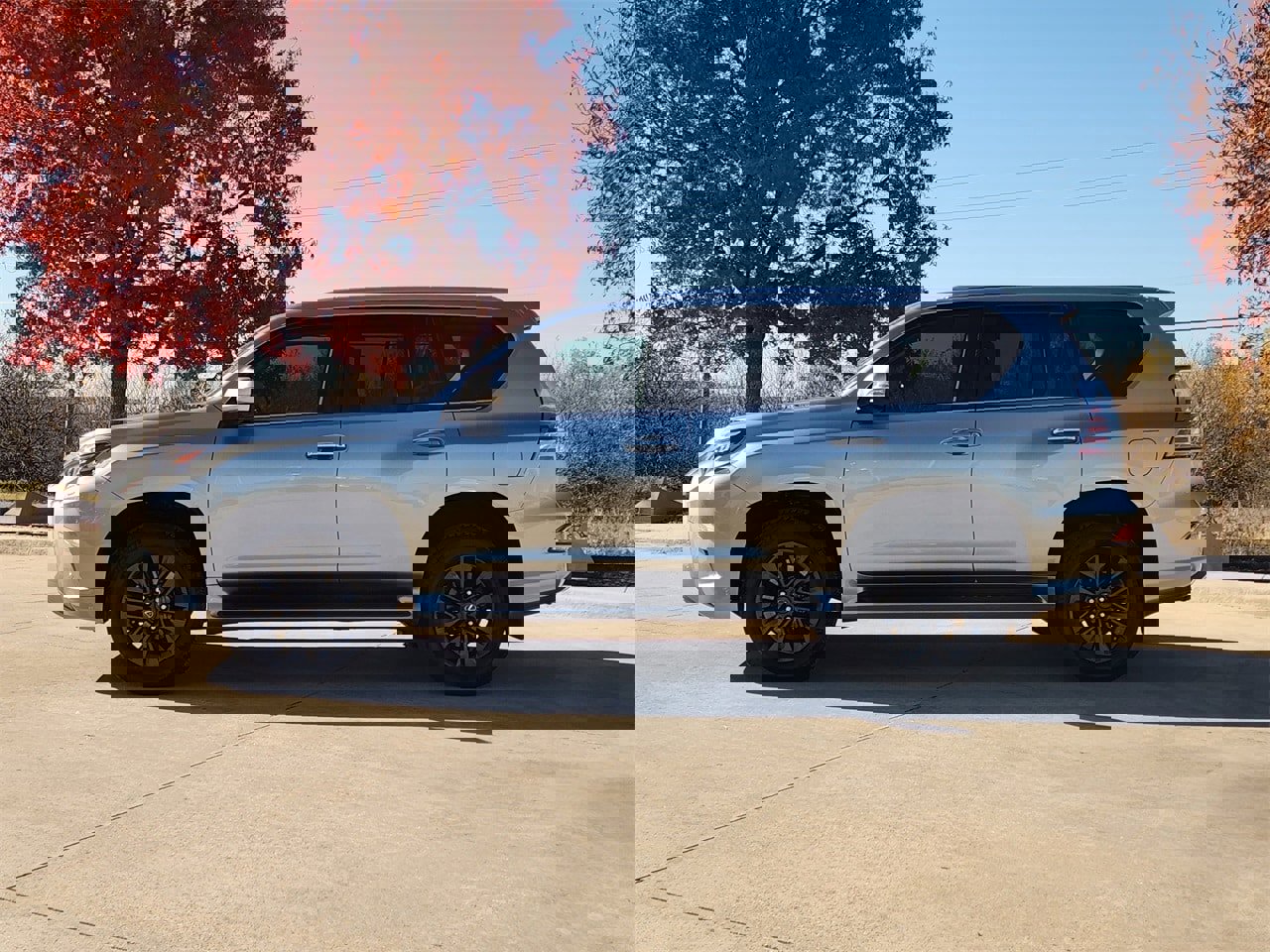 Used 2023 Lexus GX 460 Premium image 4