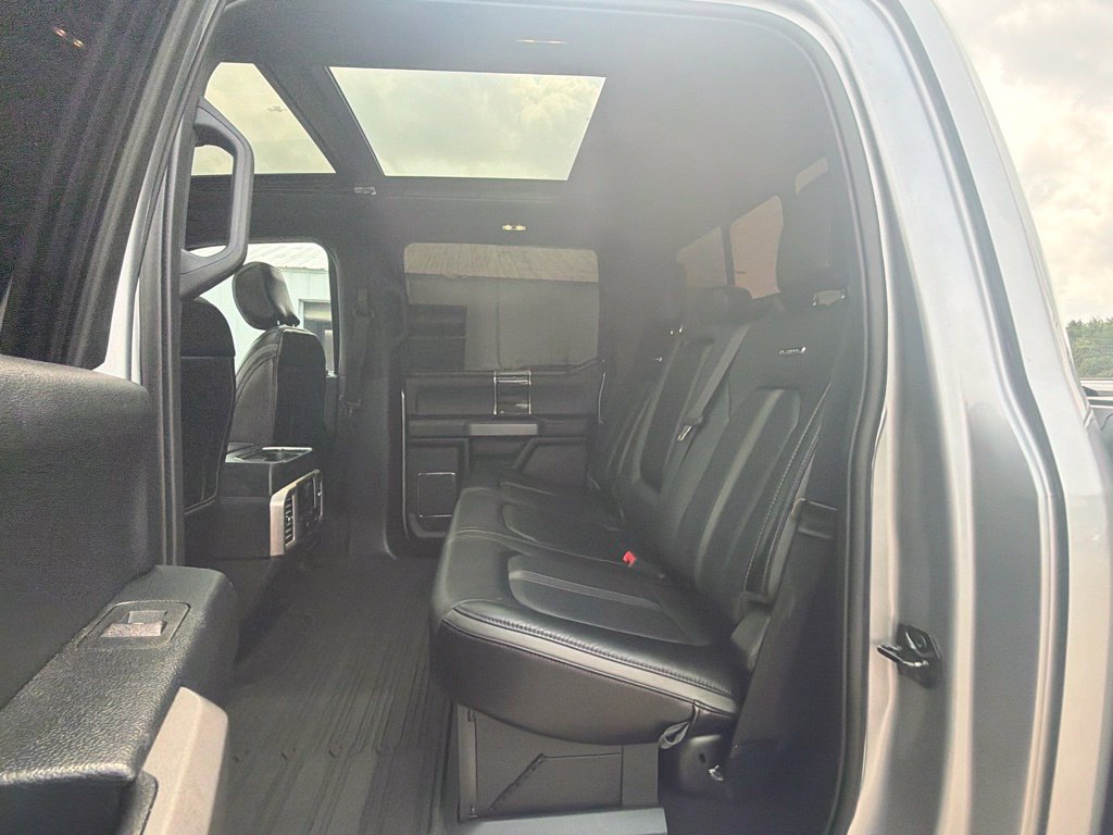 Used 2021 Ford F350 Platinum w/ Tremor Off-Road Package AWD/4WD image 27
