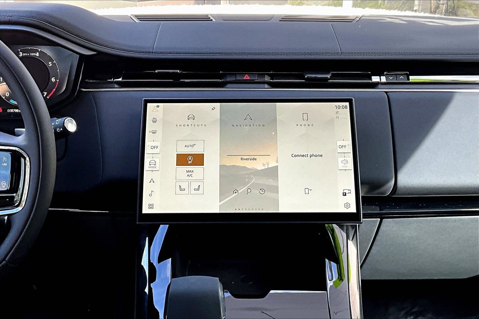 Used 2025 Land Rover Range Rover Sport SE image 31