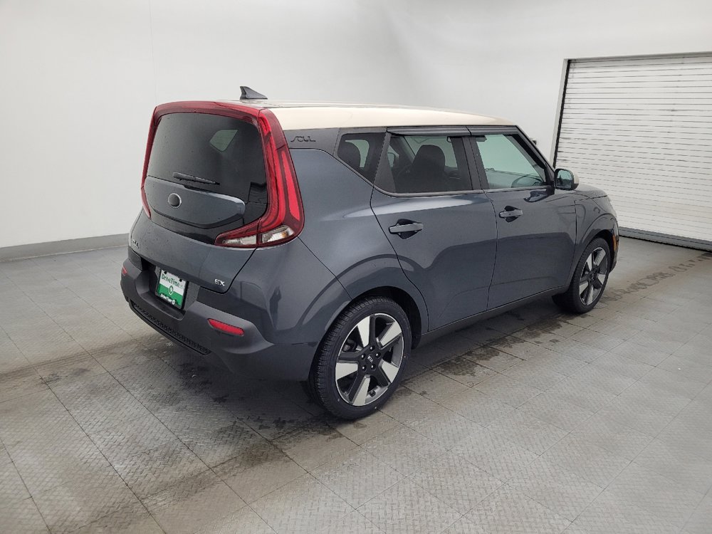 Used 2020 Kia Soul EX image 10