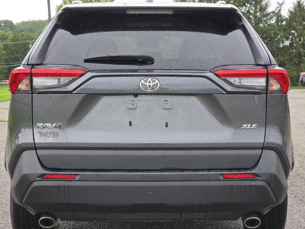 Used 2024 Toyota RAV4 XLE FWD image 18