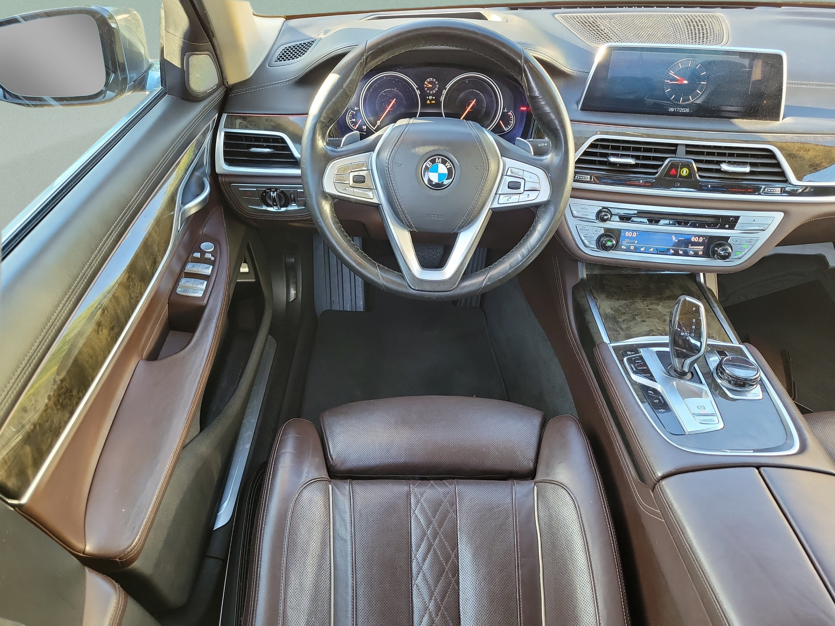 Used 2016 BMW 740i RWD image 8