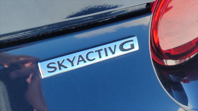 Used 2022 MAZDA MX-5 Miata Club RWD image 8