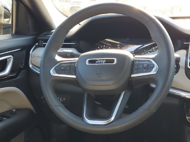 Used 2024 Jeep Compass Limited AWD/4WD image 24