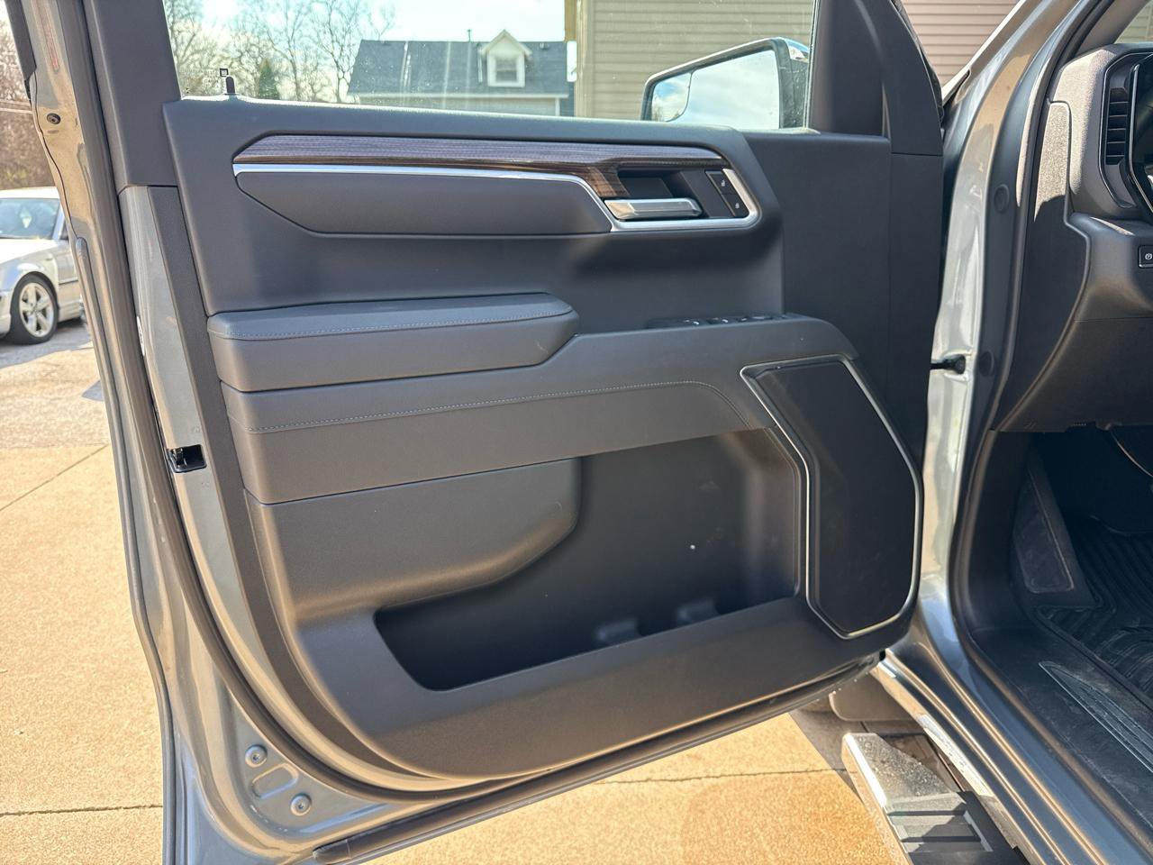 Used 2026 Chevrolet Silverado 1500 LT image 16