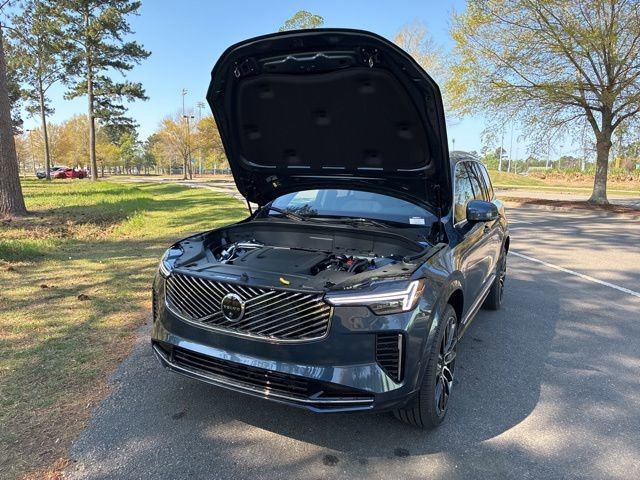 New 2026 Volvo XC90 B6 Plus w/ Protection Package Premier AWD/4WD image 21