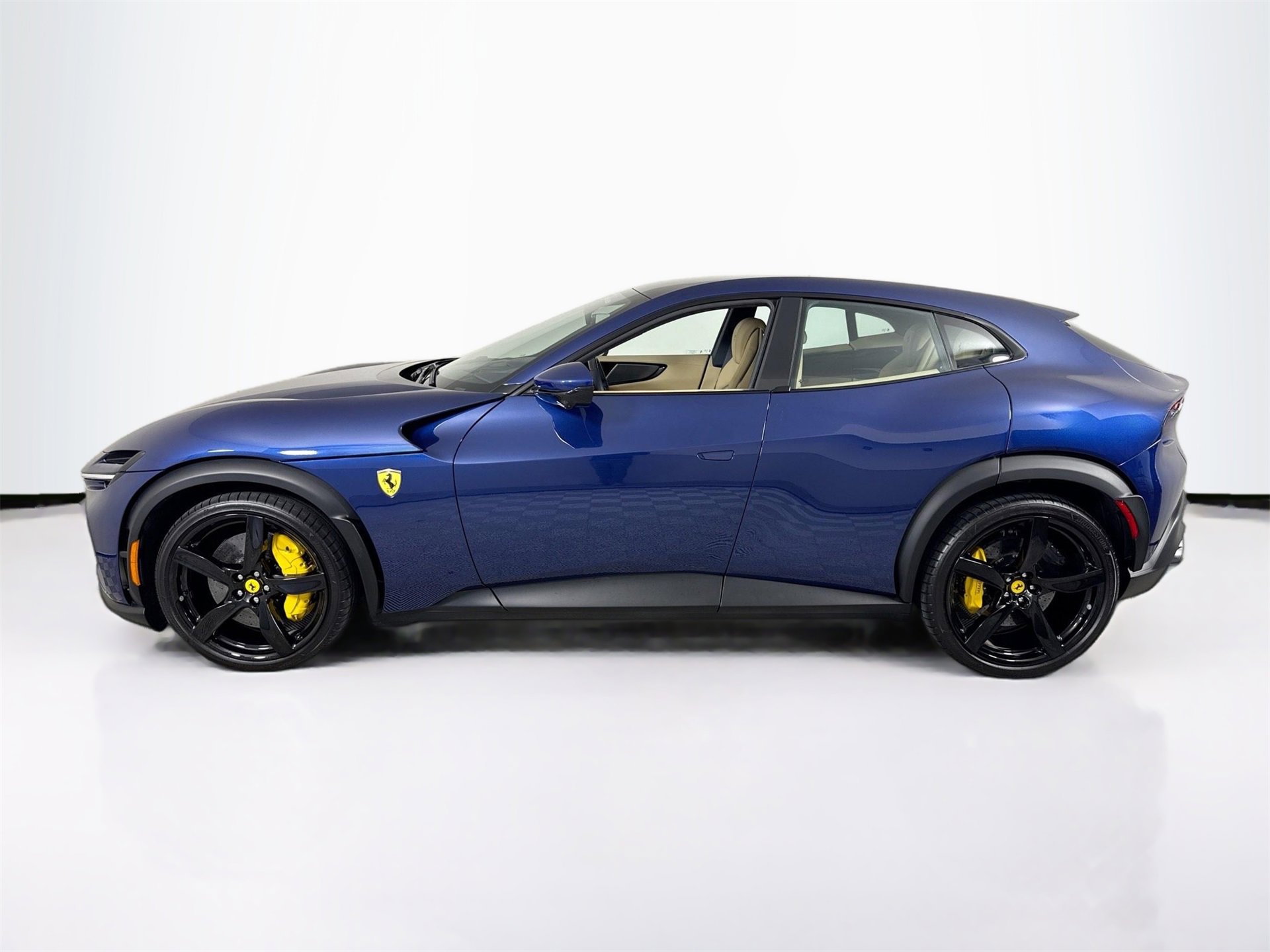 Certified 2024 Ferrari Purosangue Base image 4