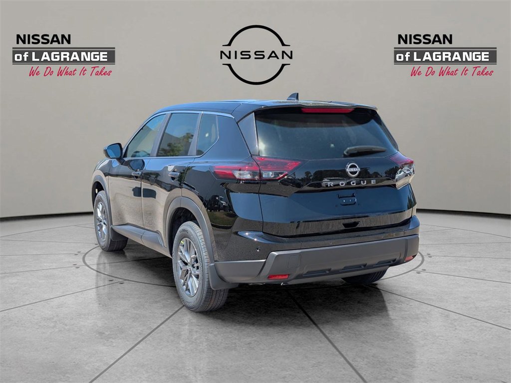 New 2026 Nissan Rogue S image 7