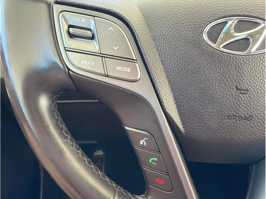 Used 2018 Hyundai Santa Fe Sport AWD/4WD image 18