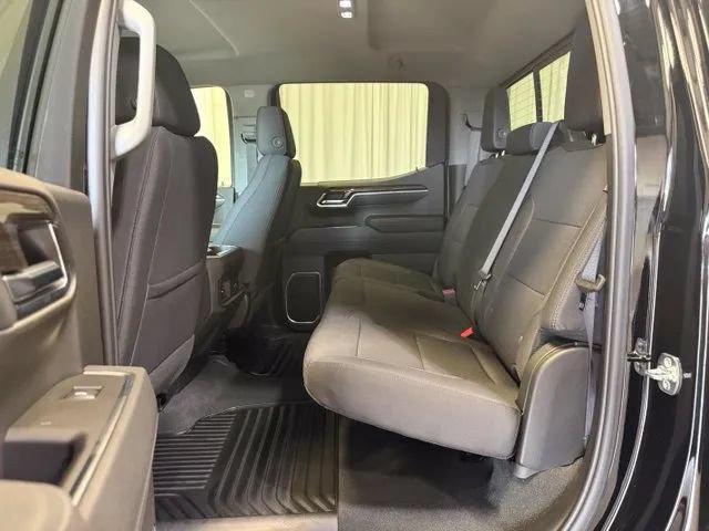 New 2026 Chevrolet Silverado 1500 LT w/ Convenience Package II AWD/4WD image 22