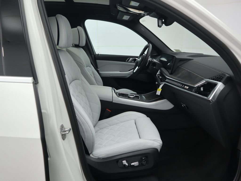 New 2026 BMW X5 xDrive40i w/ Premium Package image 21