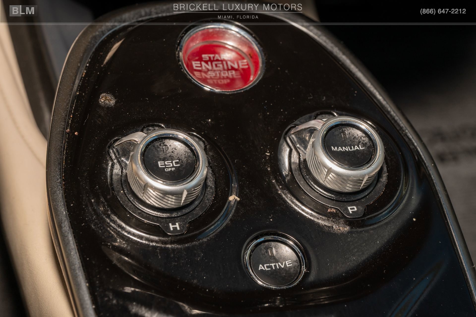 Used 2023 McLaren GT image 32