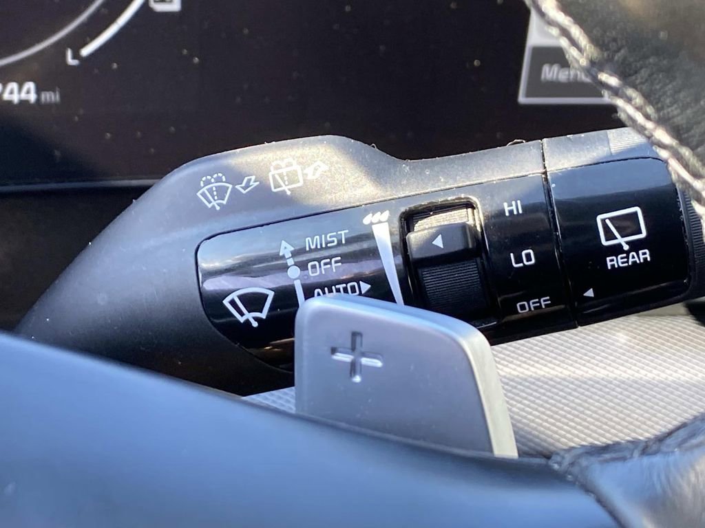 Used 2023 Kia Sportage SX Prestige image 23