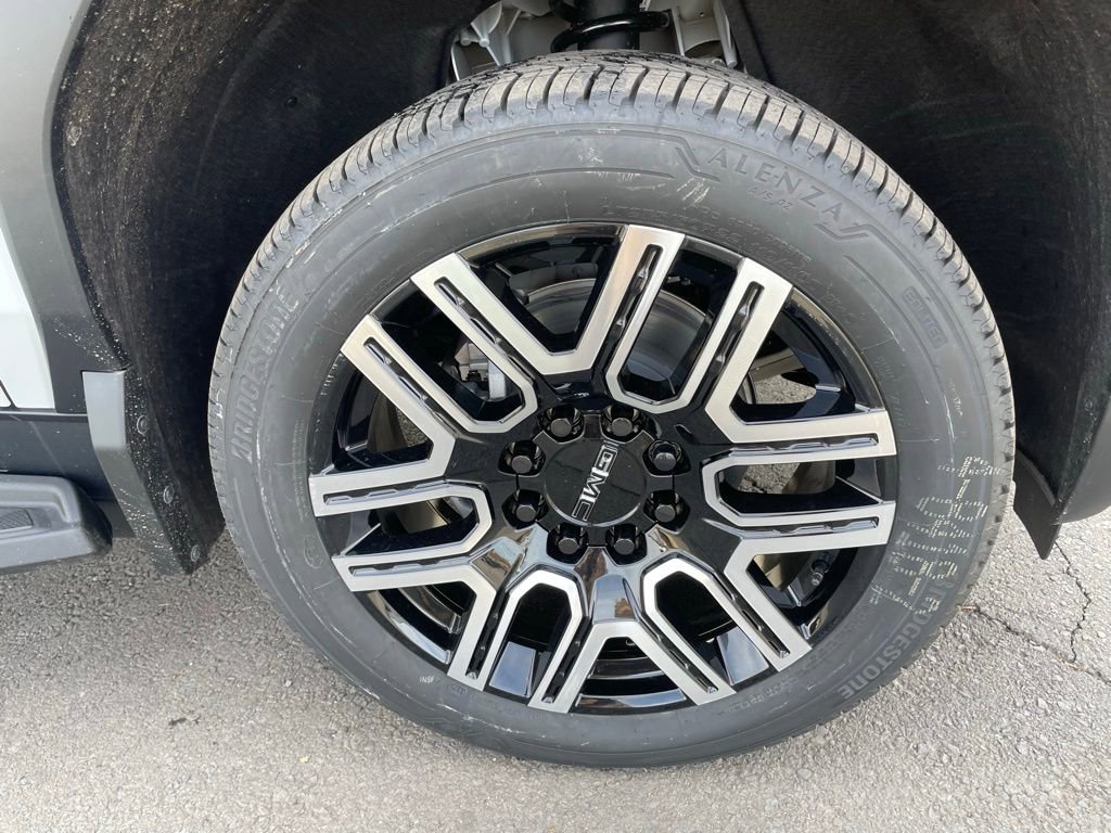 New 2026 GMC Sierra EV Elevation image 32