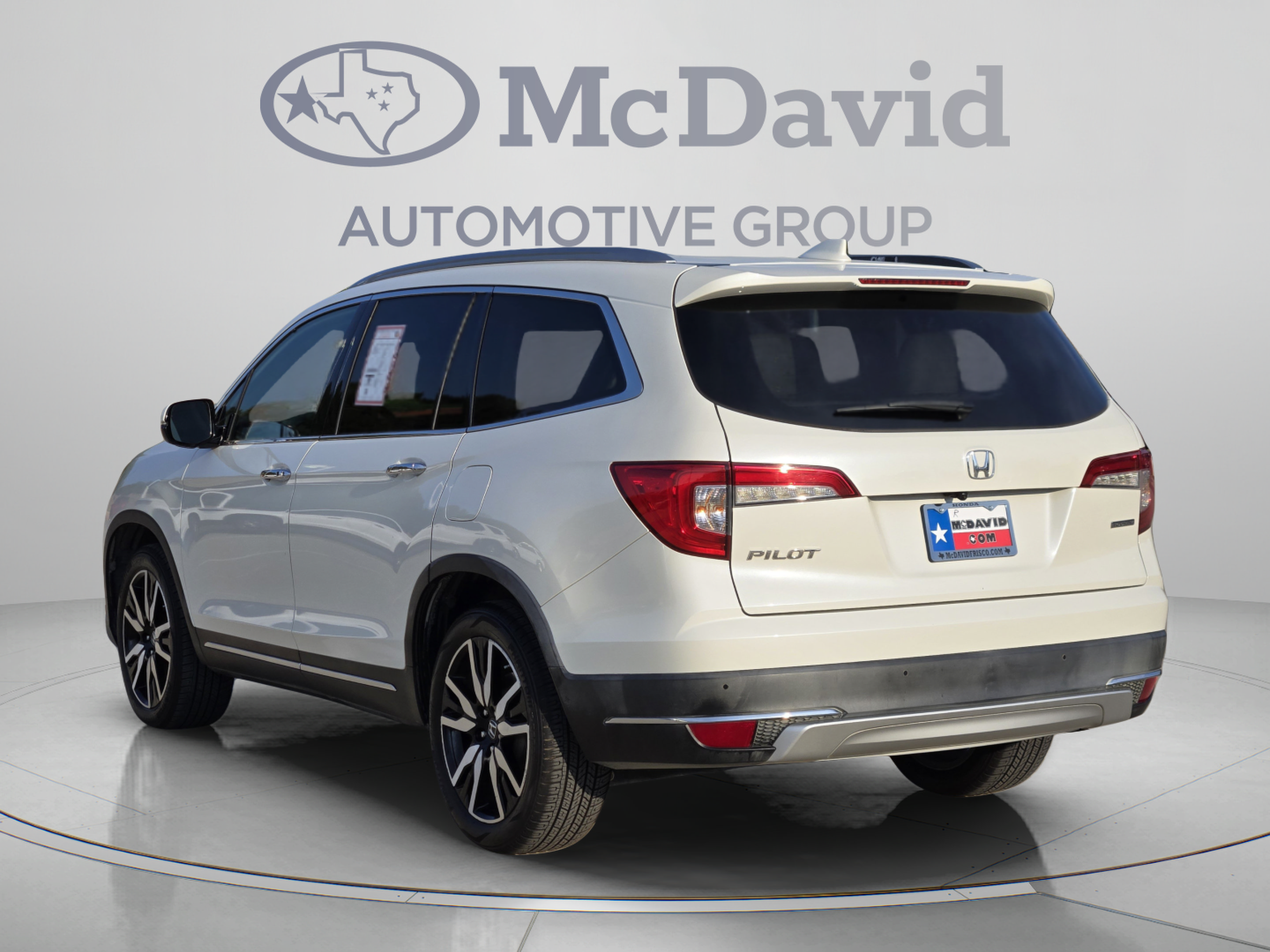 Used 2019 Honda Pilot Touring image 4