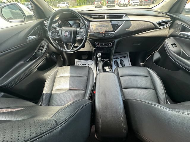 Used 2020 Buick Encore GX Essence w/ Experience Buick Package FWD image 19