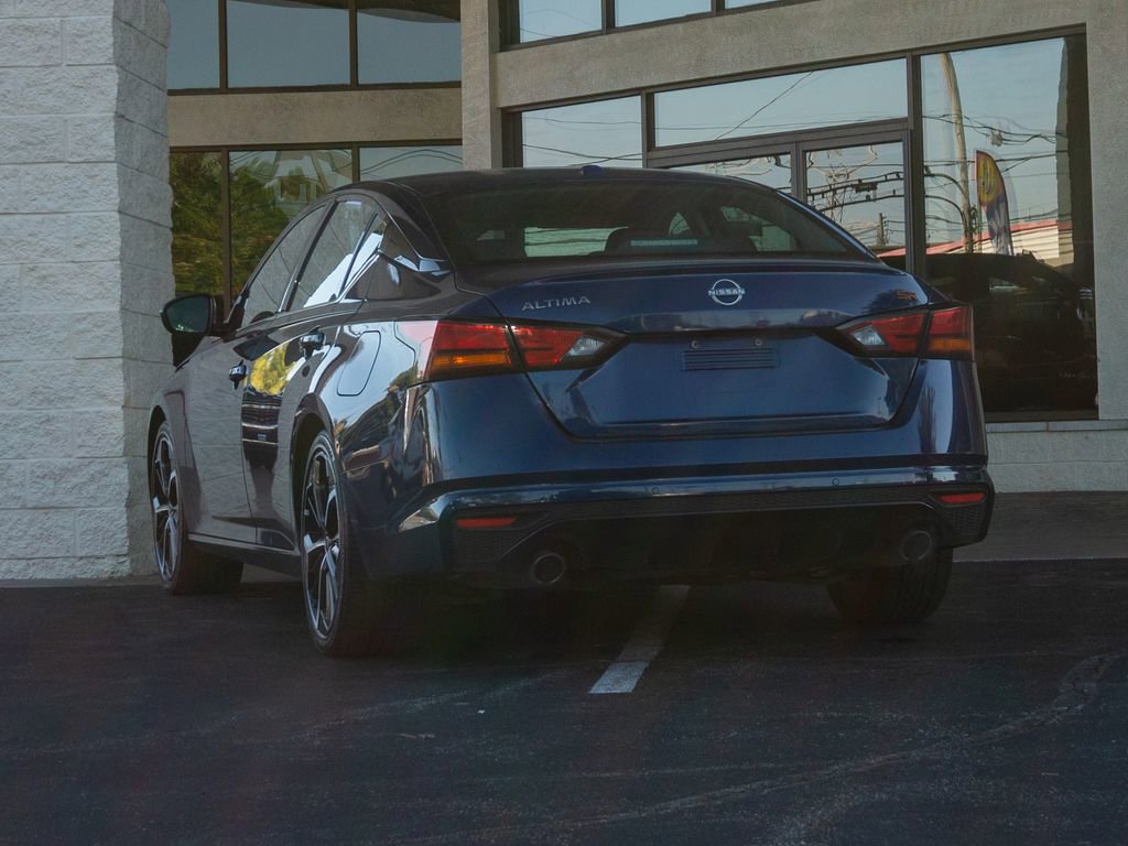Used 2023 Nissan Altima 2.5 SR image 8