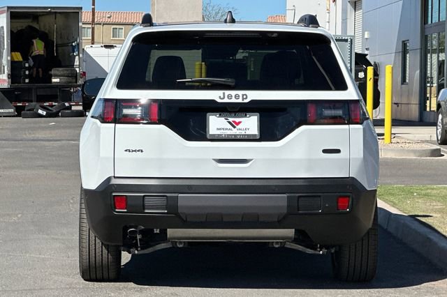 New 2026 Jeep Cherokee Overland w/ Advanced Pro Tech Group AWD/4WD image 4