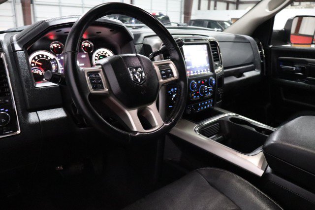 Used 2018 RAM 2500 Laramie w/ Sport Appearance Group AWD/4WD image 33