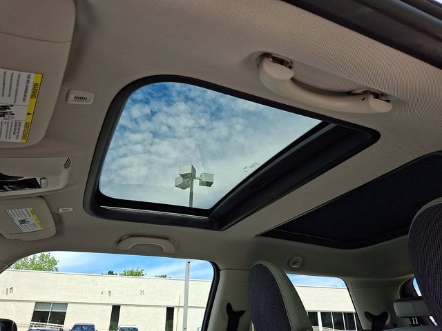 Used 2025 MINI Cooper S FWD image 15