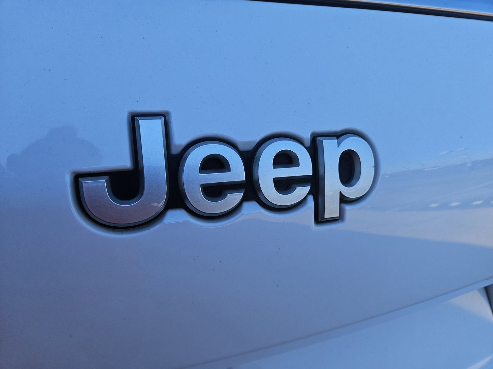 Used 2024 Jeep Grand Cherokee L Limited w/ Luxury Tech Group II AWD/4WD image 25