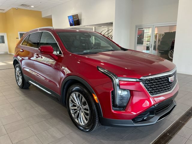 Certified 2024 Cadillac XT4 Premium Luxury FWD image 8