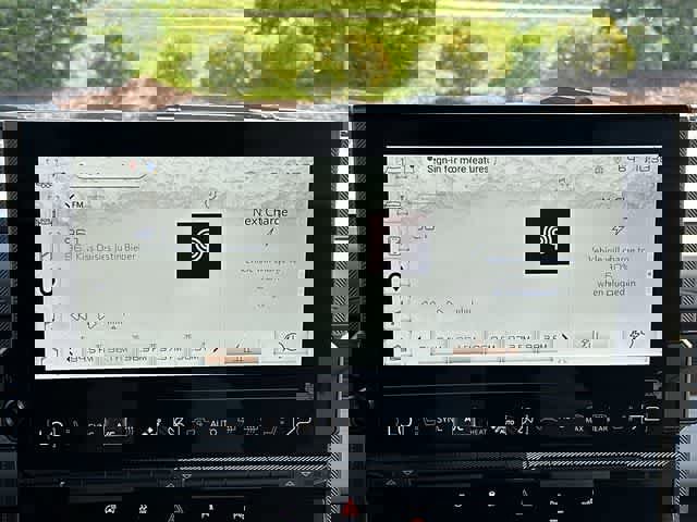 Used 2024 GMC Hummer EV 2X AWD/4WD image 11