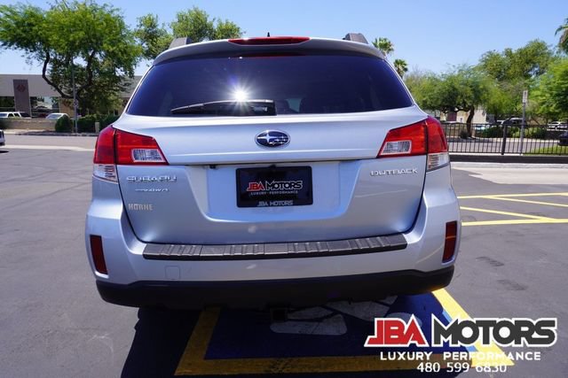 Used 2014 Subaru Outback 2.5i Limited w/ Moonroof Package AWD/4WD image 16