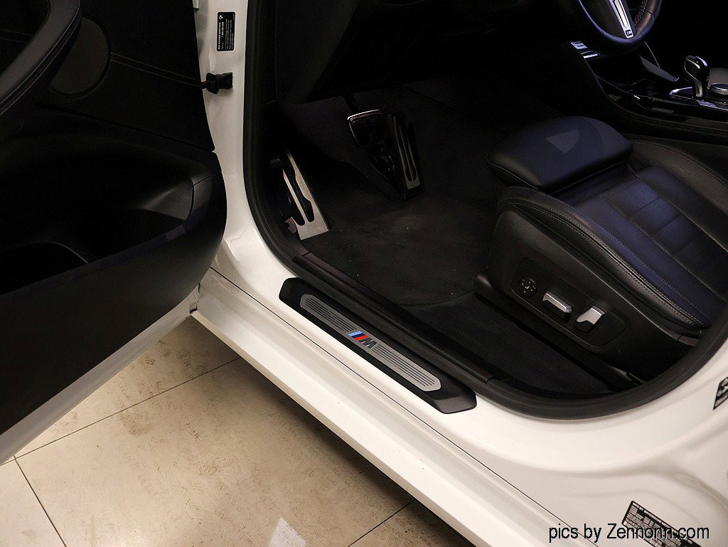 Certified 2023 BMW X4 M40i AWD/4WD image 30