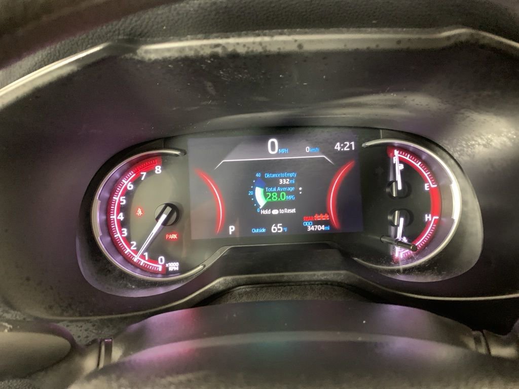 Used 2024 Toyota RAV4 LE AWD/4WD image 18
