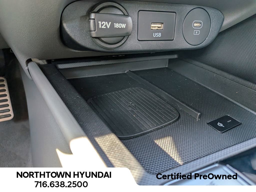 Used 2025 Hyundai Elantra Sport FWD image 16