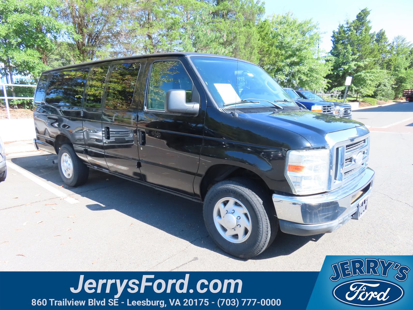 Used 2014 Ford E-350 and Econoline 350 XLT RWD image 1