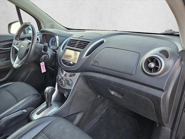 Used 2015 Chevrolet Trax LT w/ LT Plus Package image 19