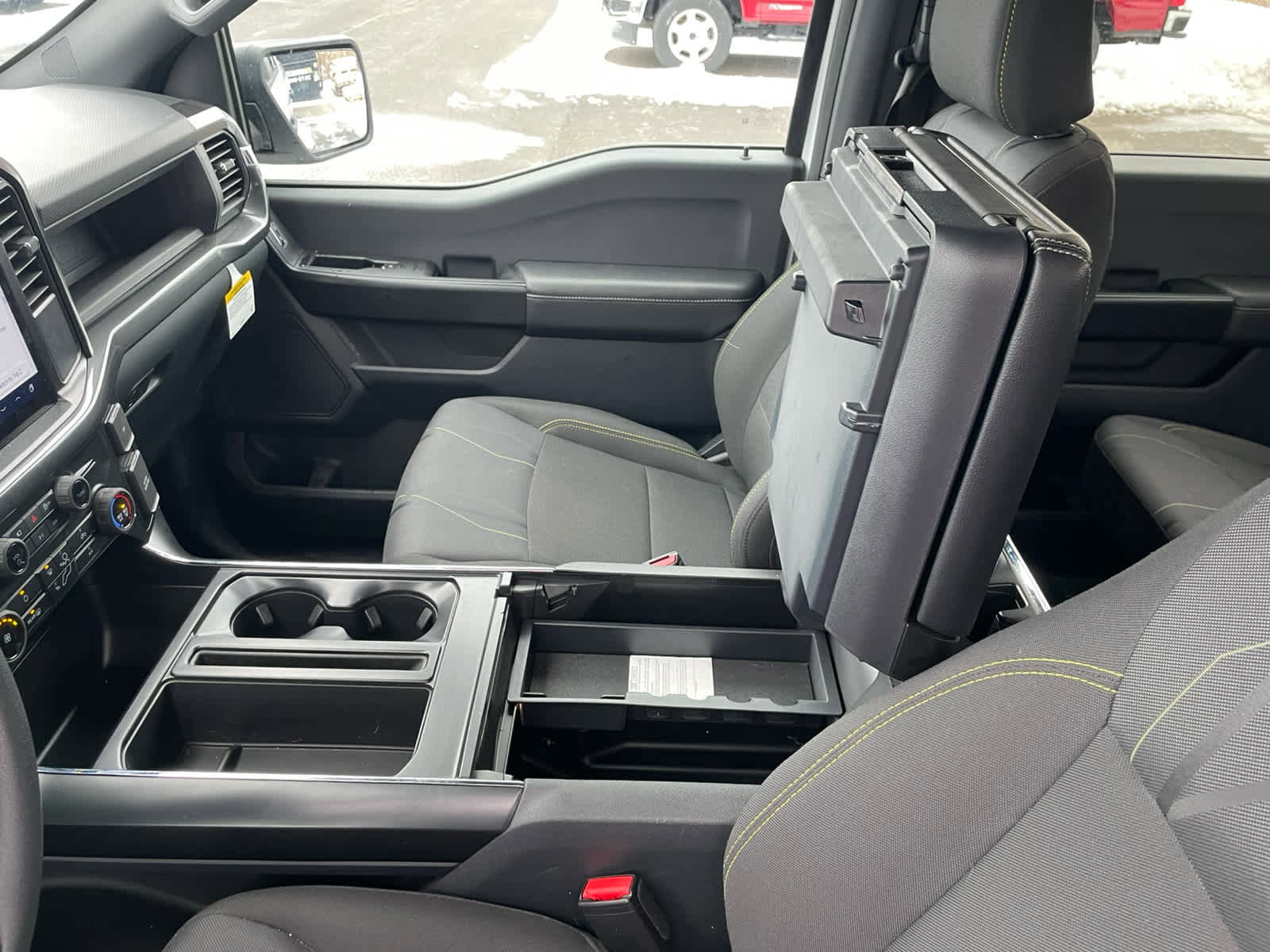 Used 2025 Ford F150 STX w/ Equipment Group 200A image 31