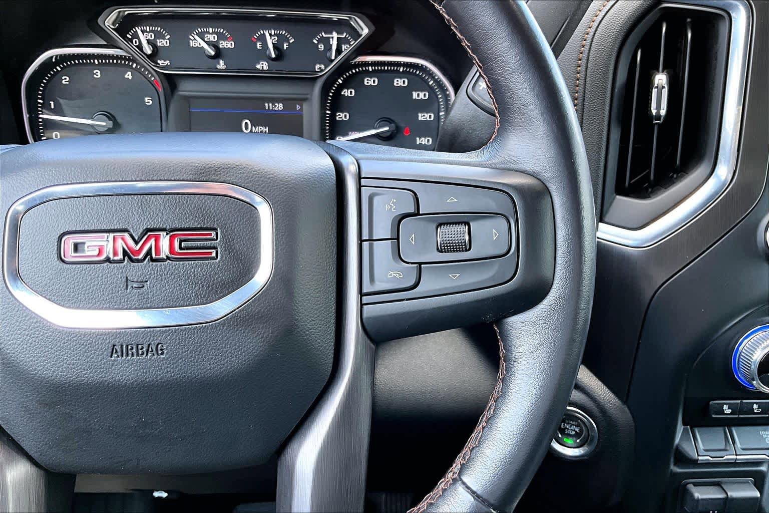 Used 2021 GMC Sierra 2500 AT4 AWD/4WD image 25