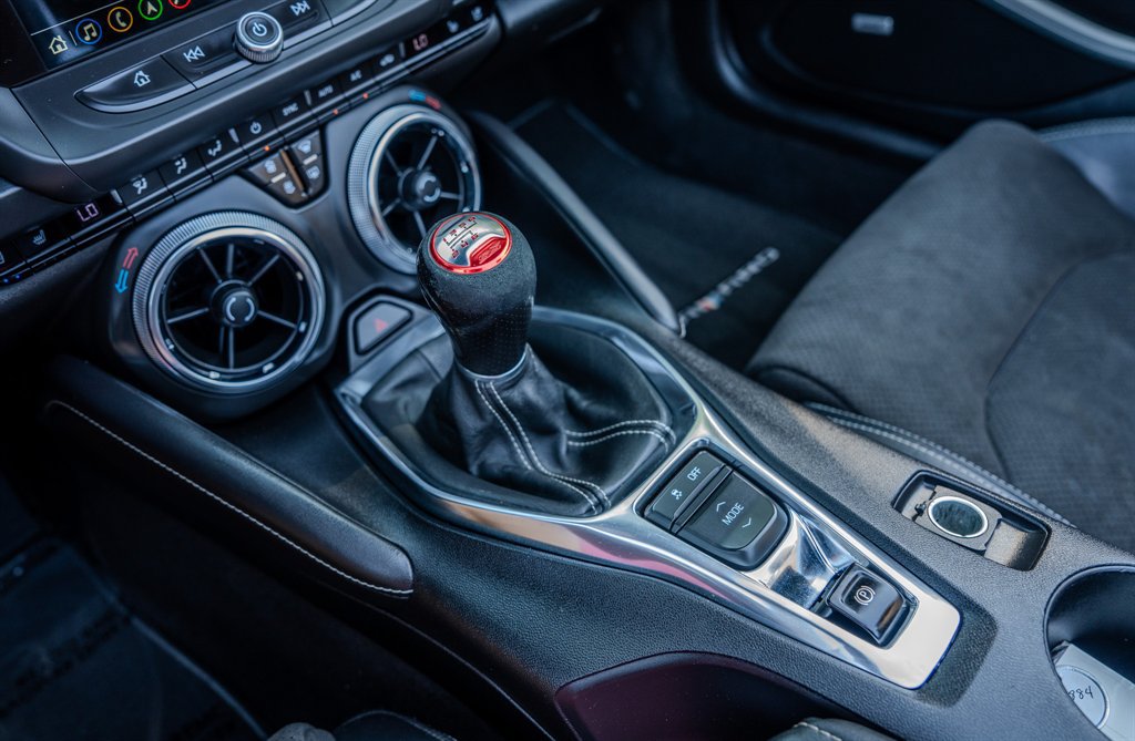 Used 2019 Chevrolet Camaro SS w/ LPO, Camaro Insignia Package RWD image 27
