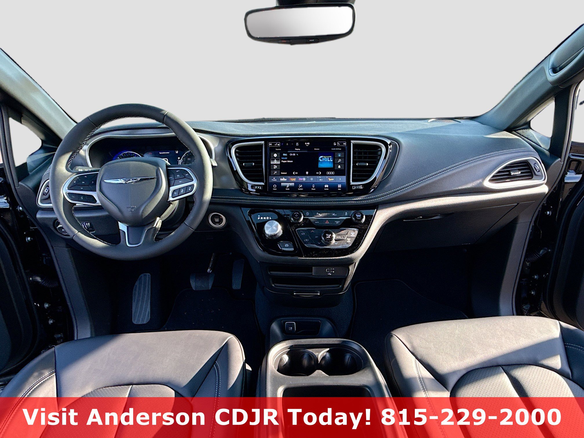 New 2026 Chrysler Pacifica Select AWD/4WD image 3