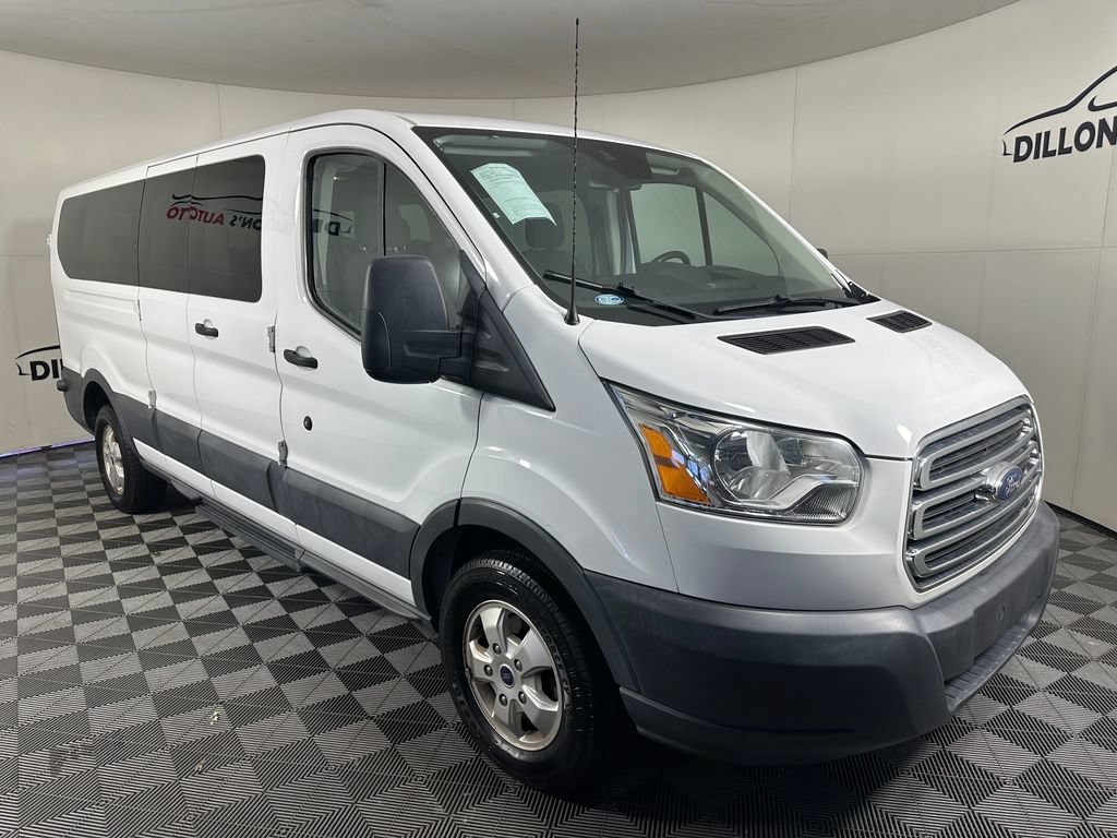 Used 2017 Ford Transit 350 XLT RWD image 11