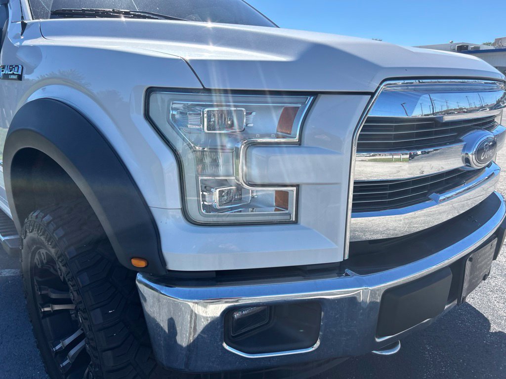 Used 2015 Ford F150 Lariat w/ Equipment Group 502A Luxury AWD/4WD image 2
