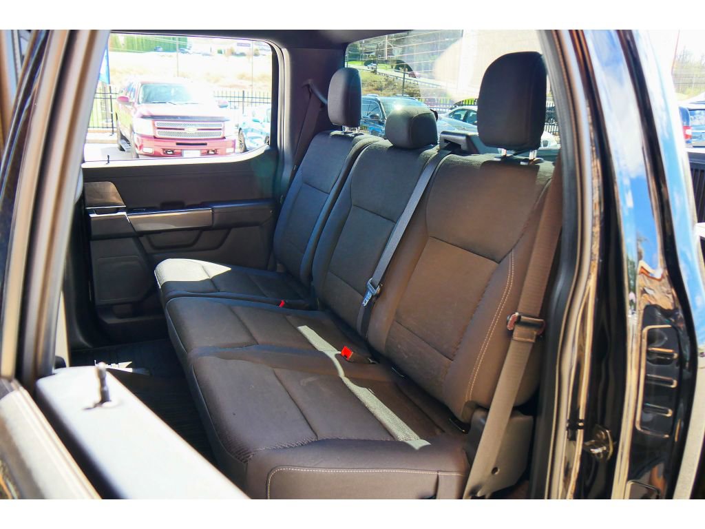 Used 2022 Ford F150 XLT w/ Equipment Group 301A Mid AWD/4WD image 17
