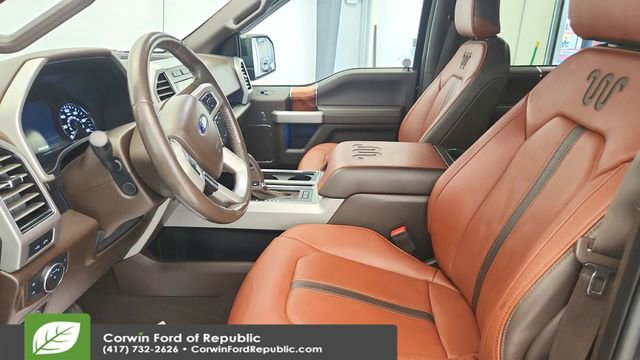 Used 2025 Ford Expedition Platinum w/ Driver's Package image 30