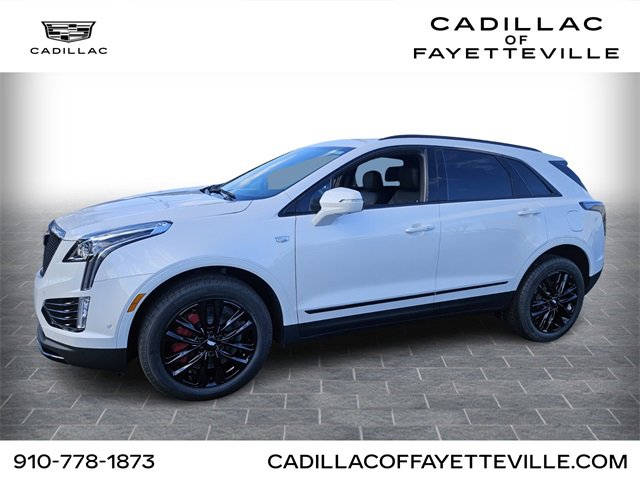 New 2026 Cadillac XT5 Sportv w/ LPO, Onyx Lite Package