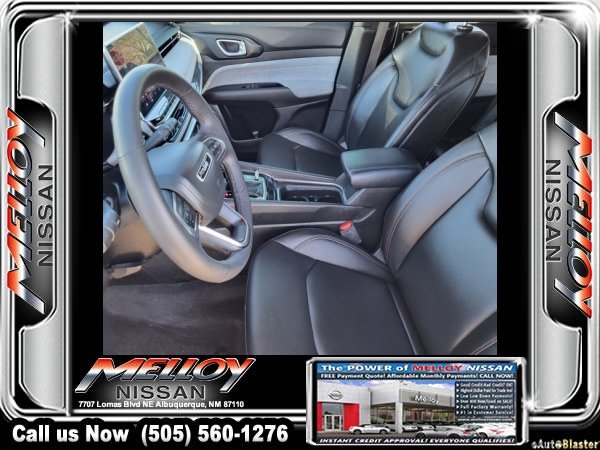 Used 2023 Jeep Compass Latitude w/ Sun and Sound Group image 15