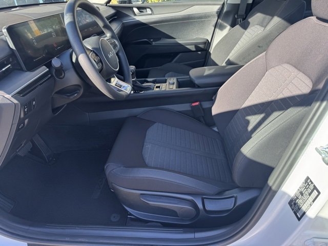 Used 2025 Kia K5 LXS image 14