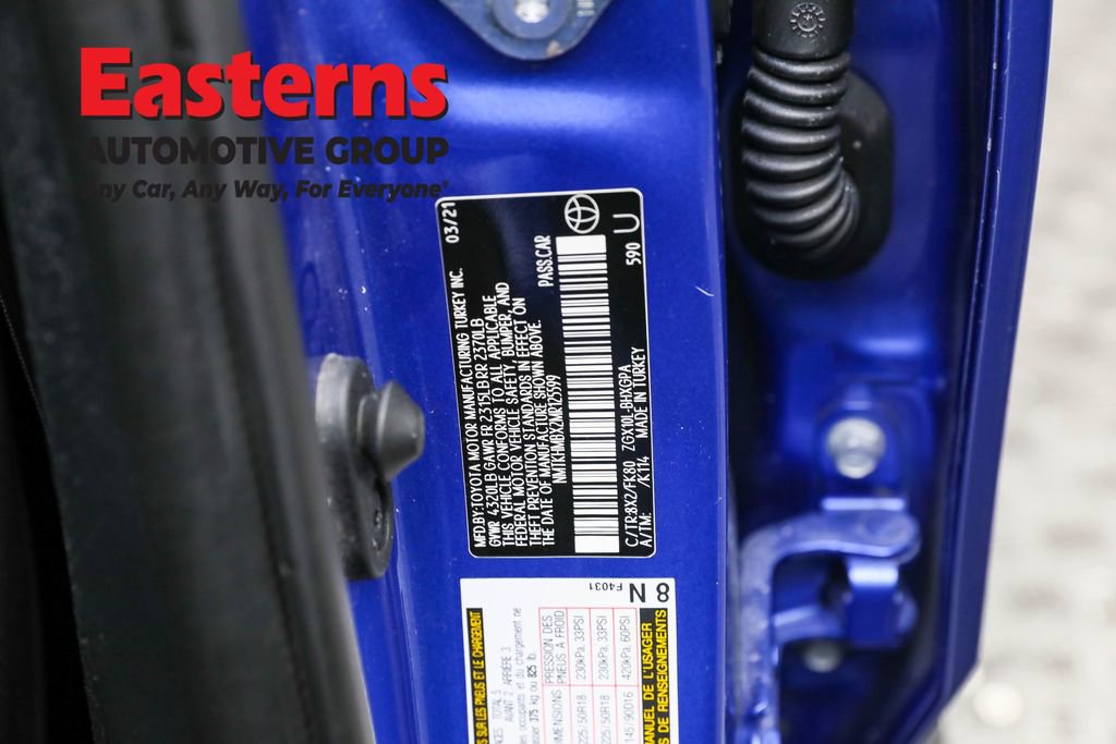 Used 2021 Toyota C-HR XLE image 34