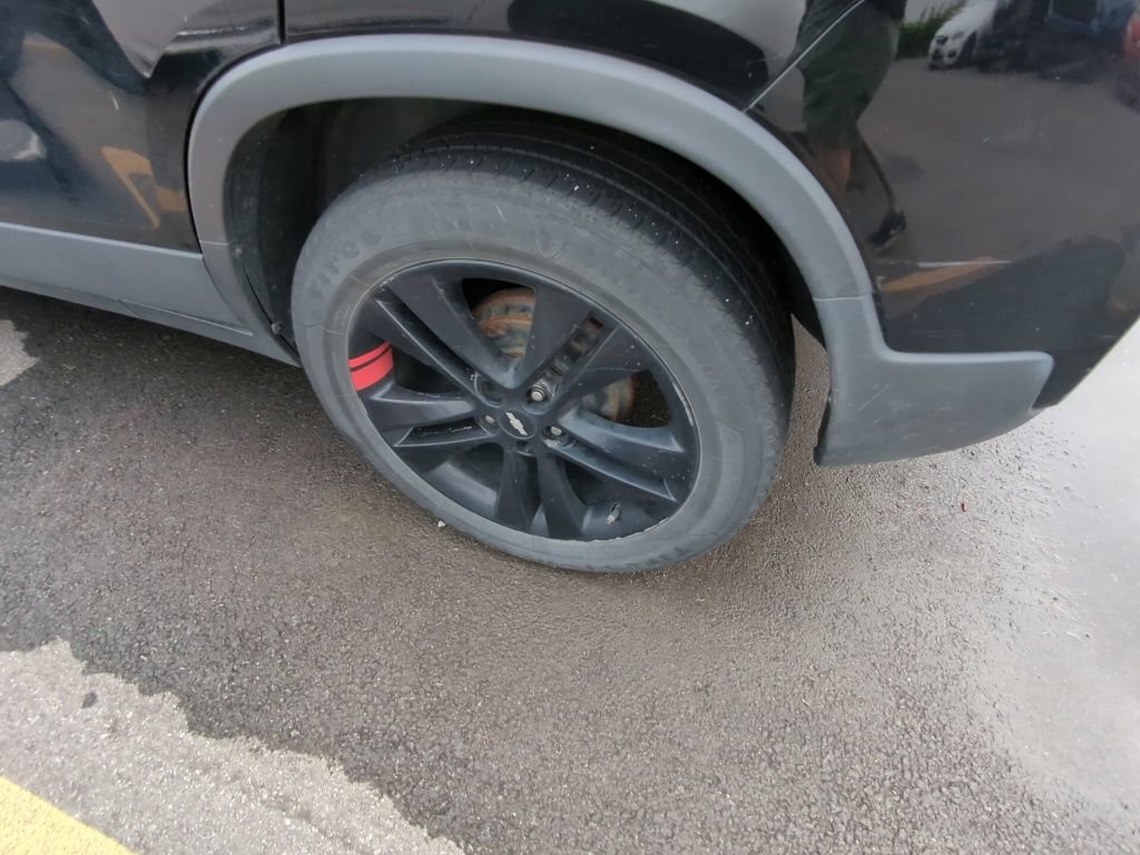 Used 2020 Chevrolet Trax LT w/ Redline Edition FWD image 5