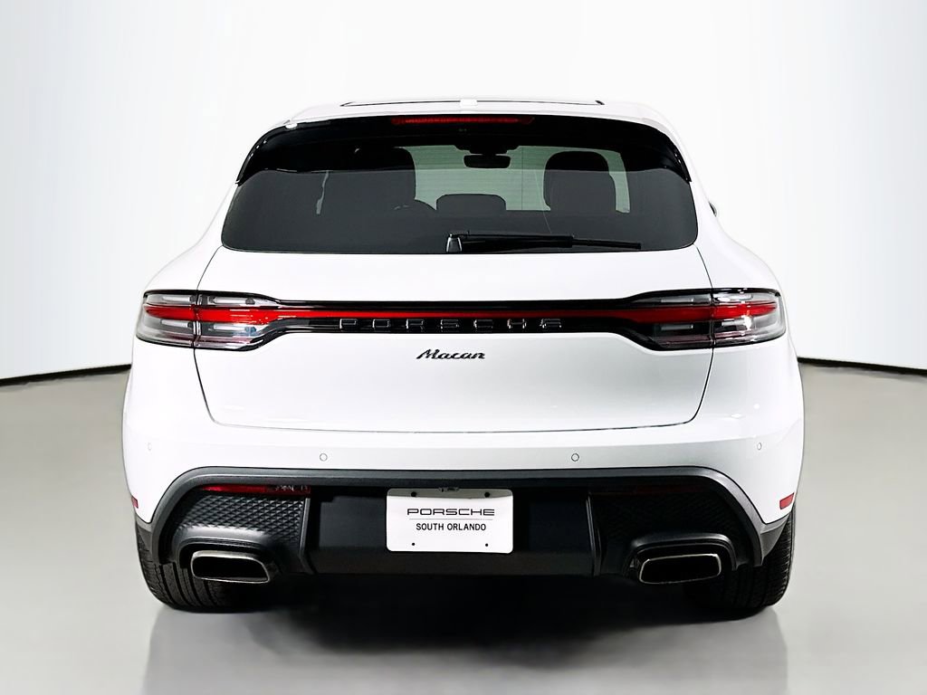 Used 2025 Porsche Macan image 10