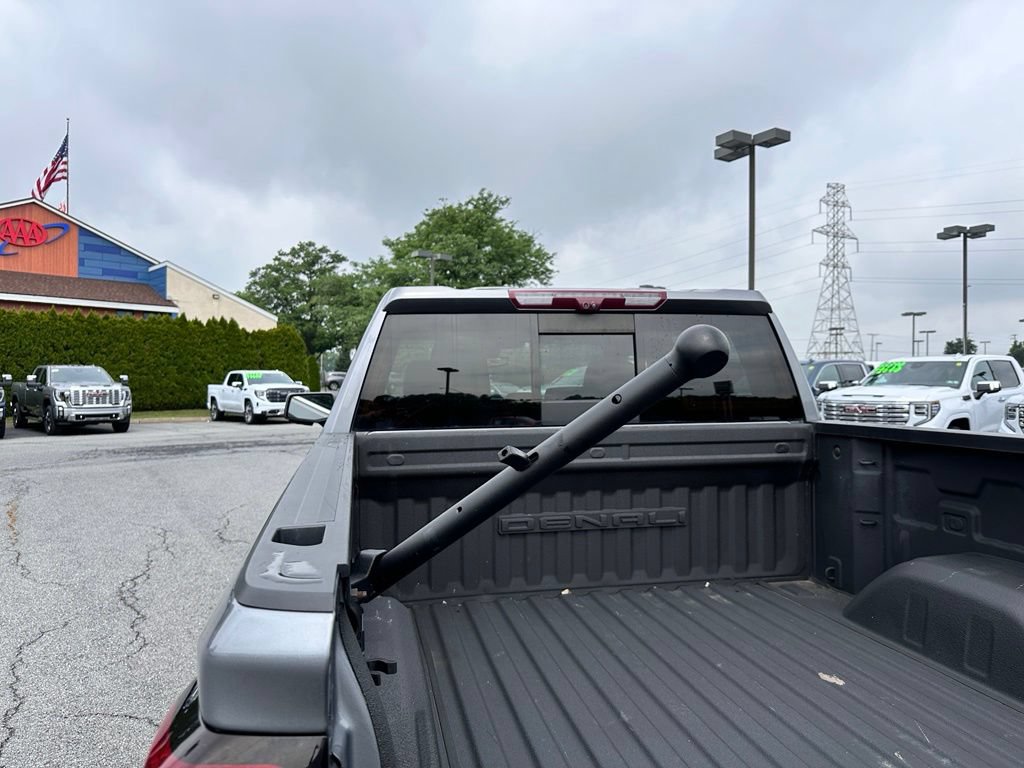Used 2021 GMC Sierra 1500 Denali w/ Denali Ultimate Package AWD/4WD image 48